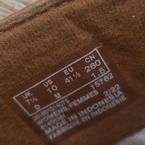 Clarks College Strappy Block Heel Slip On Sandal Size U.S Size 10. - Picture 6 of 8